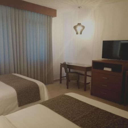 Hotel Marlon Chetumal Extérieur photo