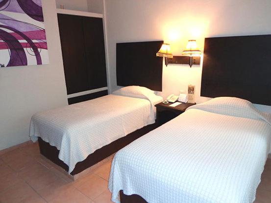 Hotel Marlon Chetumal Extérieur photo