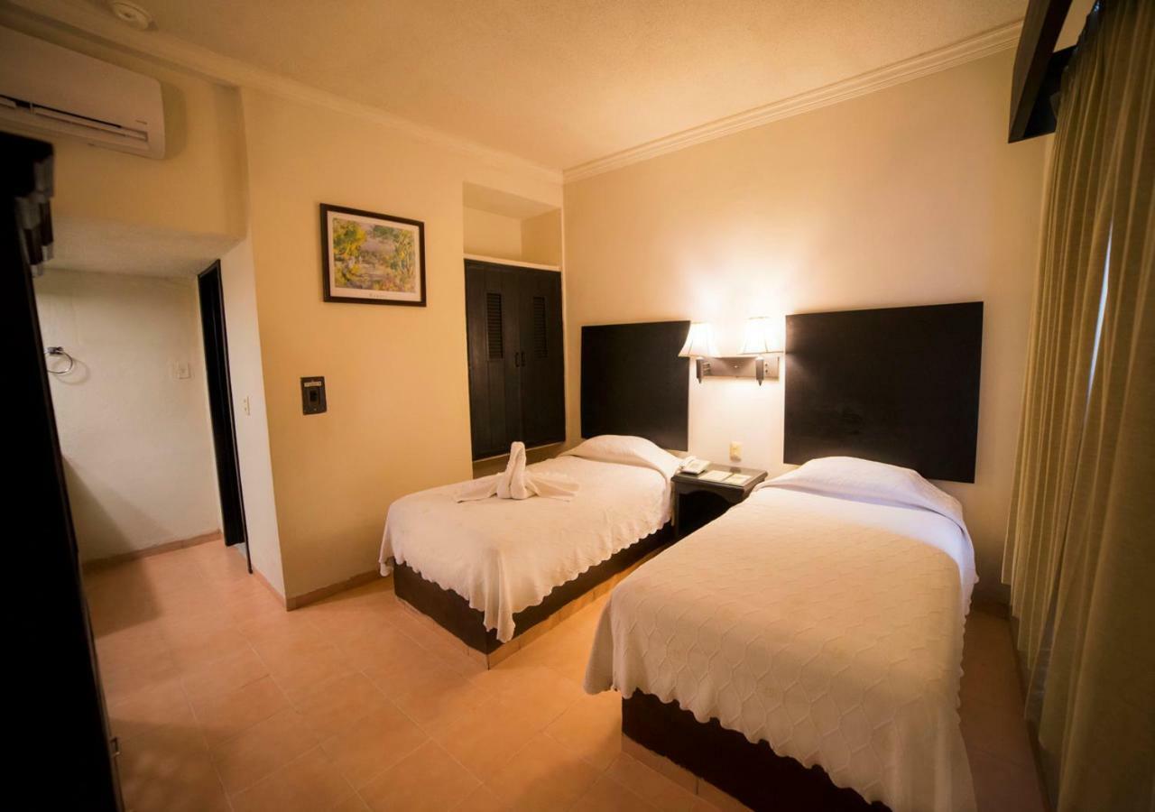 Hotel Marlon Chetumal Extérieur photo