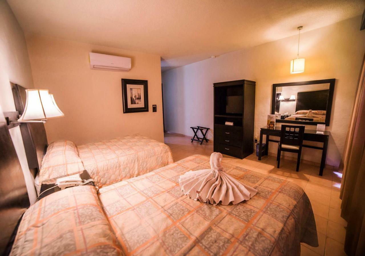 Hotel Marlon Chetumal Extérieur photo
