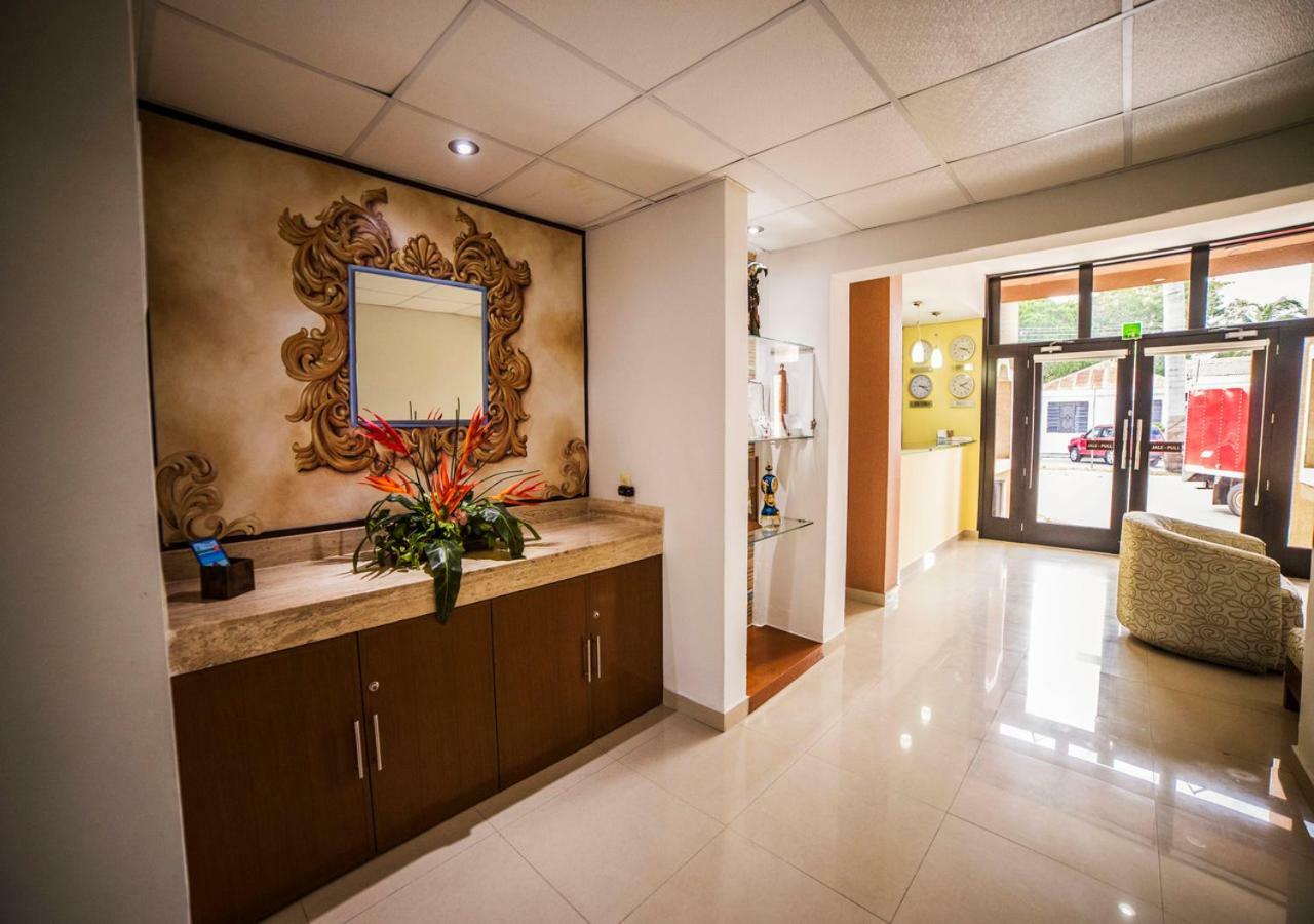 Hotel Marlon Chetumal Extérieur photo